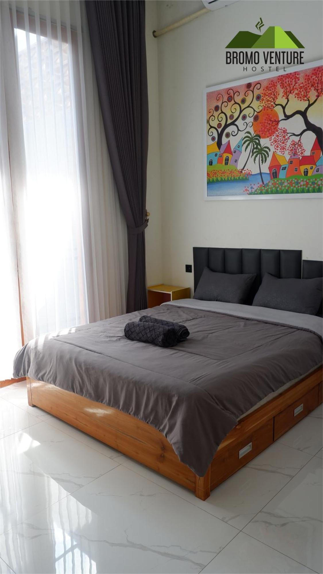 Bromo Venture Hostel Probolinggo Buitenkant foto