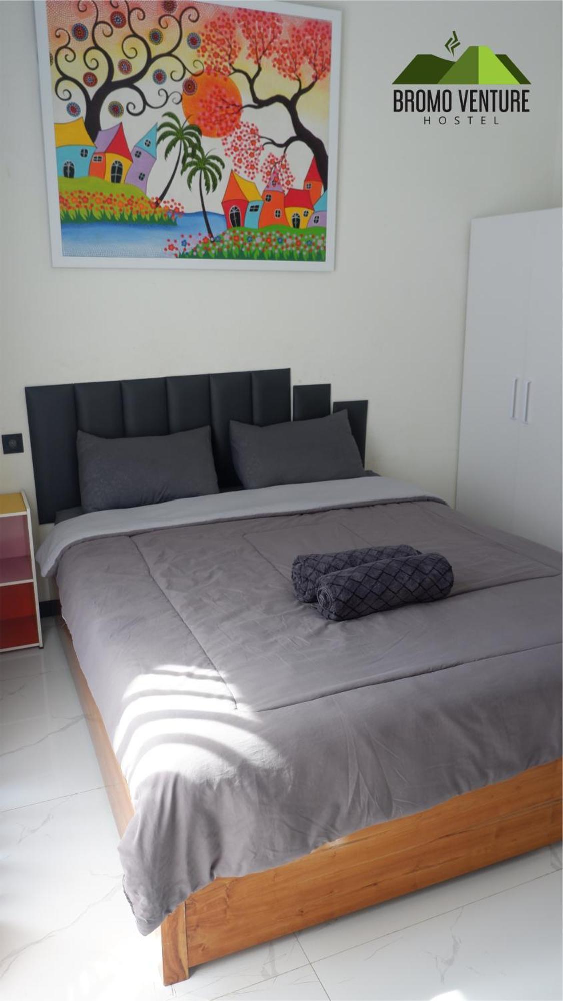 Bromo Venture Hostel Probolinggo Buitenkant foto